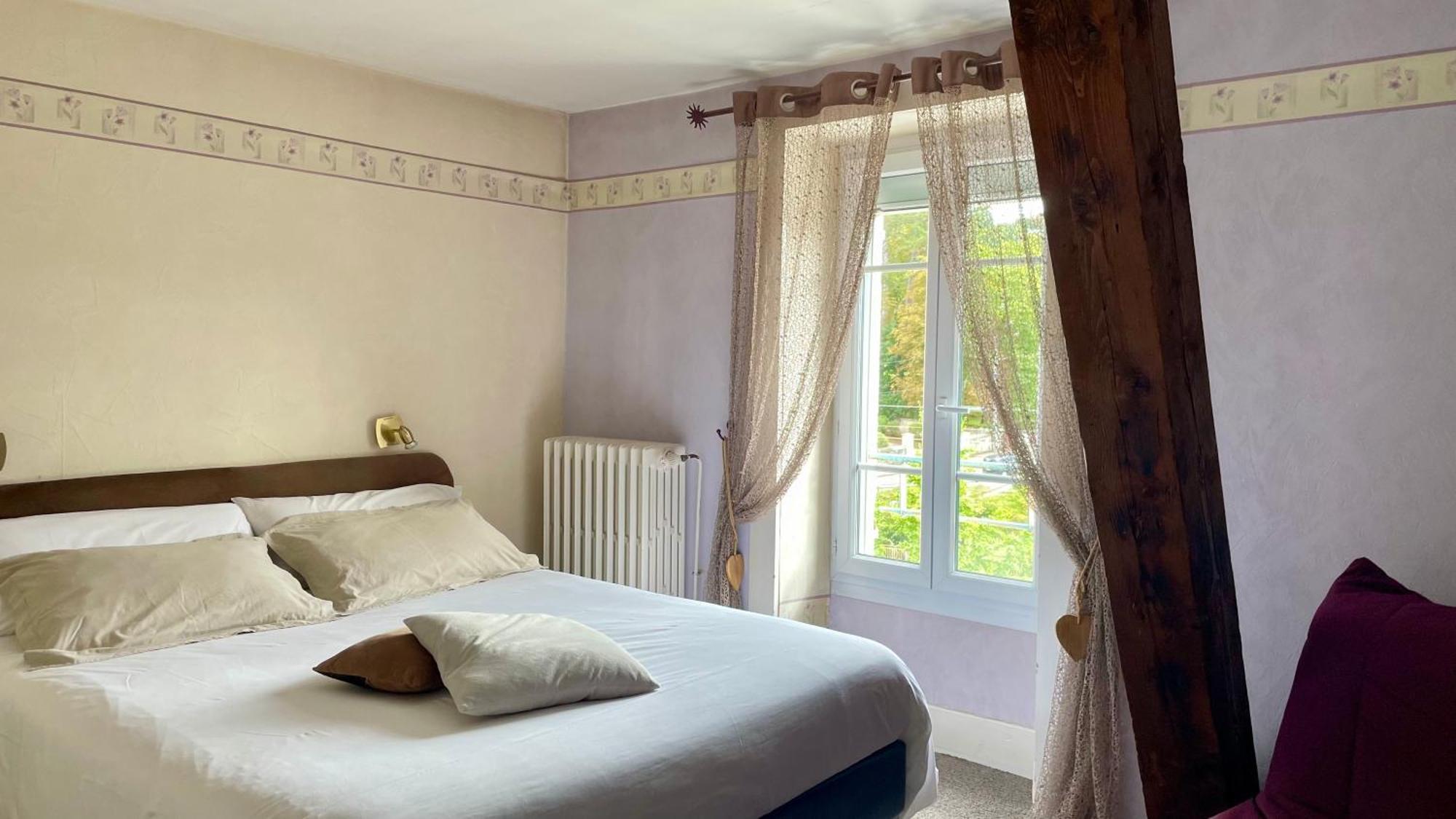 Hotel Gambetta Lons-le-Saunier Dış mekan fotoğraf